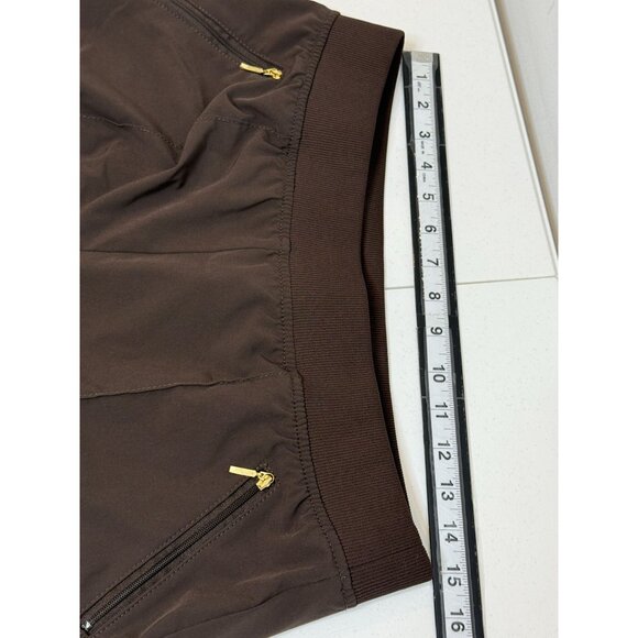 Chico’s Zenergy Pants Womens 1 M Brown Gold Zip Capri Pull On Stretch Athleisure - Picture 13 of 16